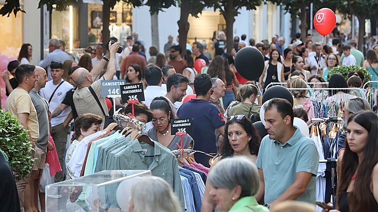 La Shopping Night Córdoba 2026: fecha, horarios, conciertos y actividades