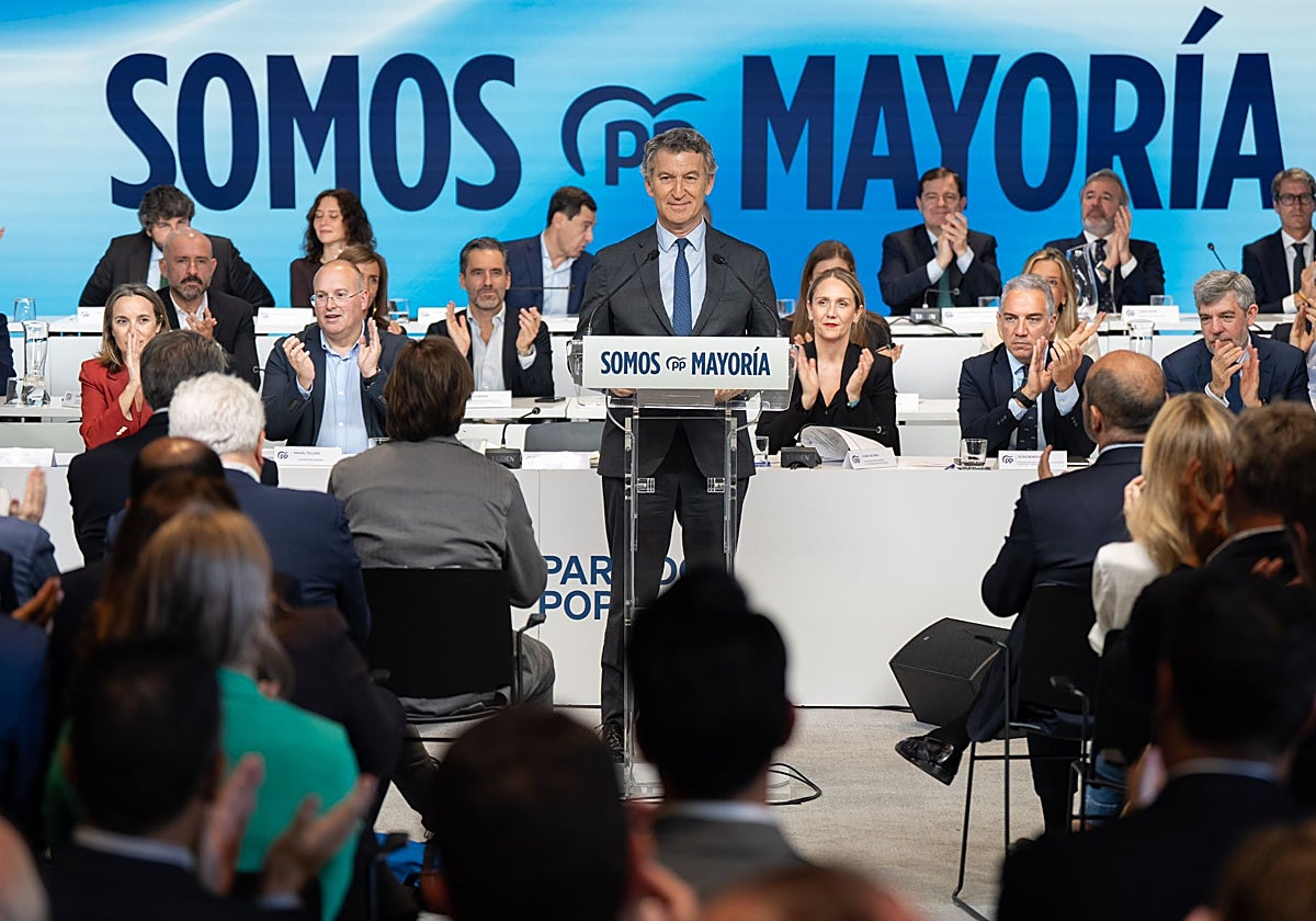 Alberto Núñez Feijóo interviene en la Junta Directiva Nacional