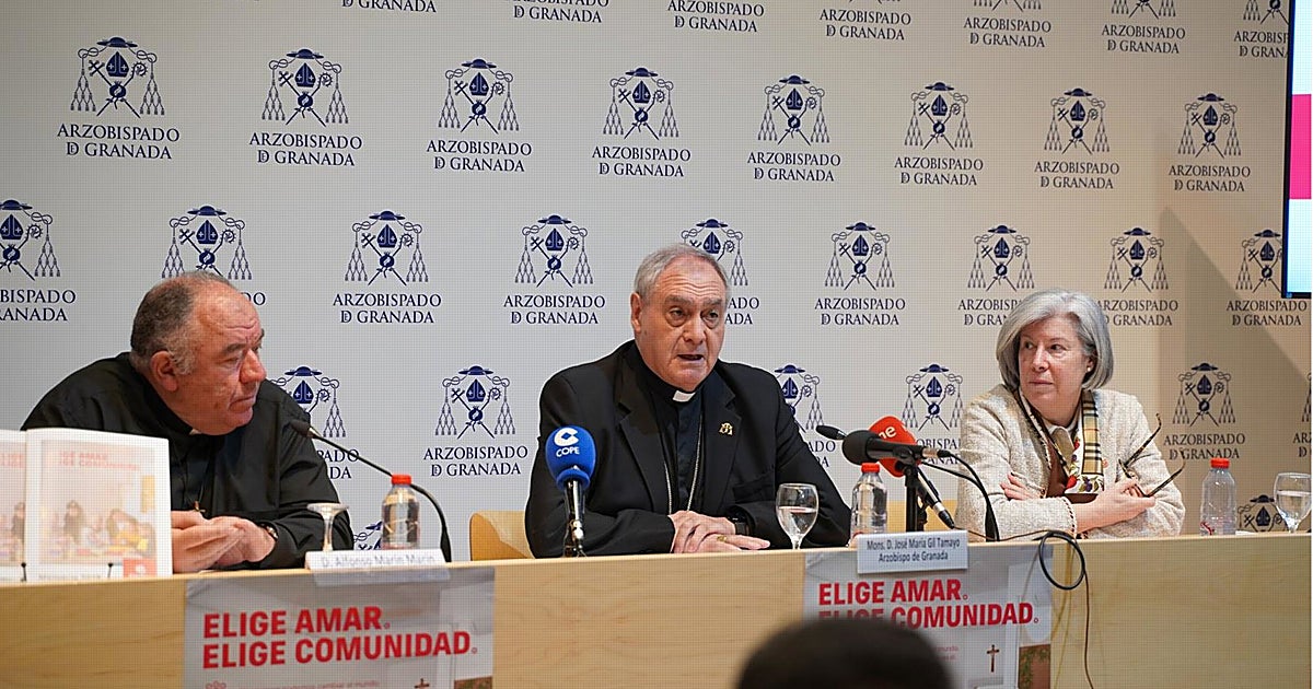 El arzobispo de Granada dice que «ningún pacto» debe condicionar las ayudas a los inmigrantes