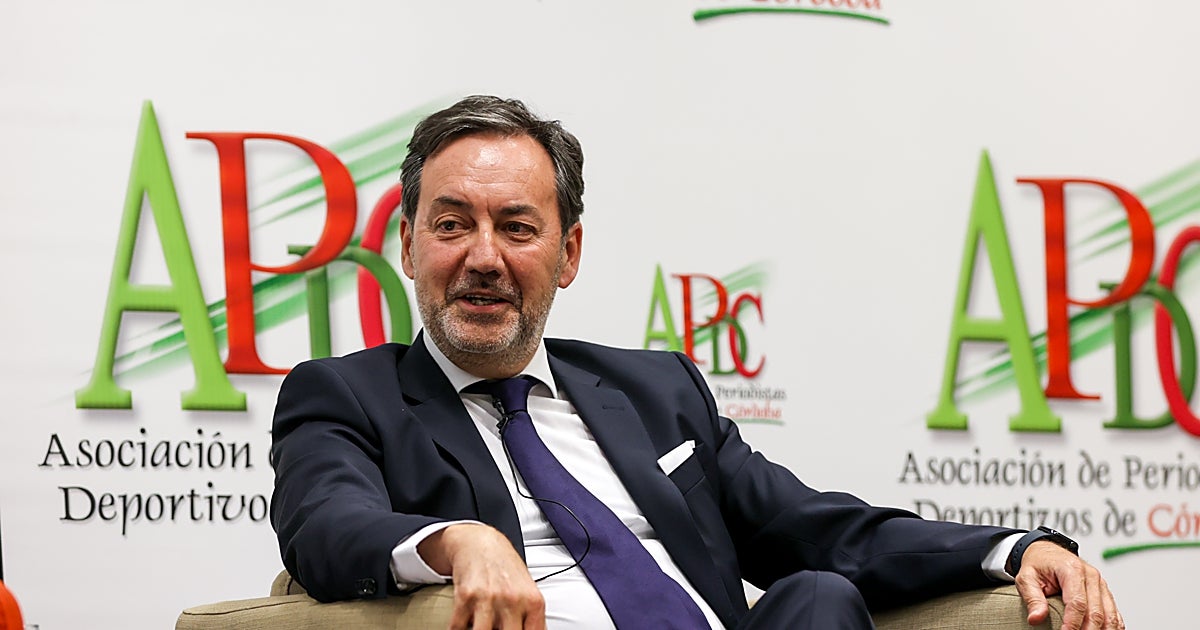 Monterrubio y la política de fichajes del Córdoba CF: «Nuestro modelo tiene más ventajas que inconvenientes»