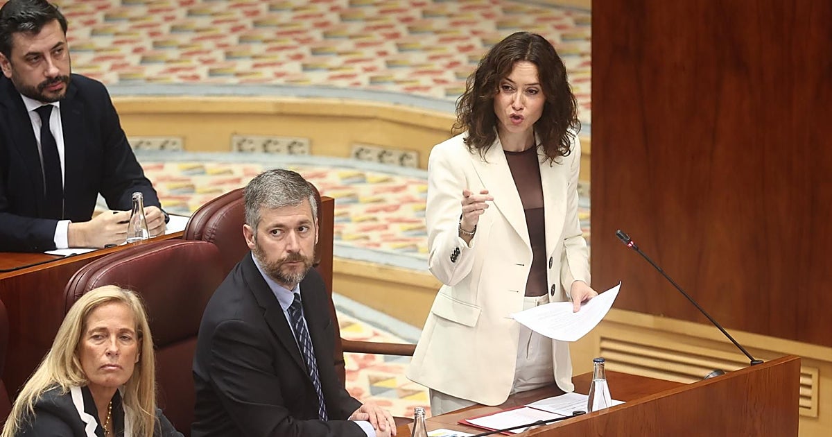 El aviso de Ayuso a Vox en Madrid: «La prioridad nacional es cambiar al Gobierno de Sánchez»