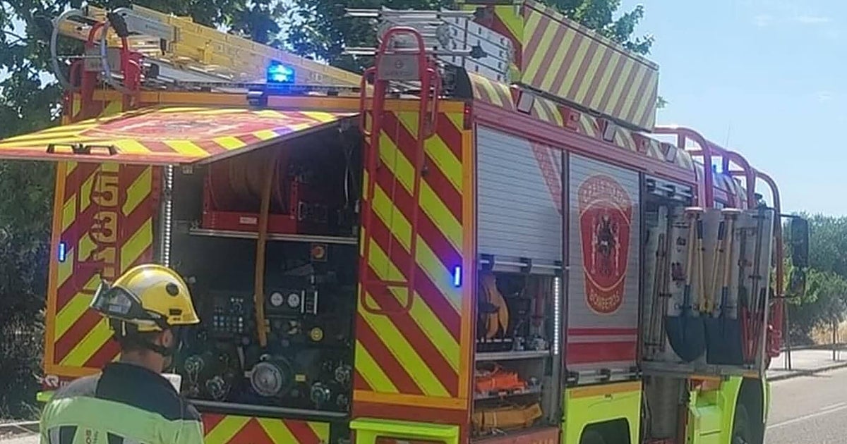 Desalojadas 25 personas por el incendio de un bar en la urbanización El Quiñón de Seseña