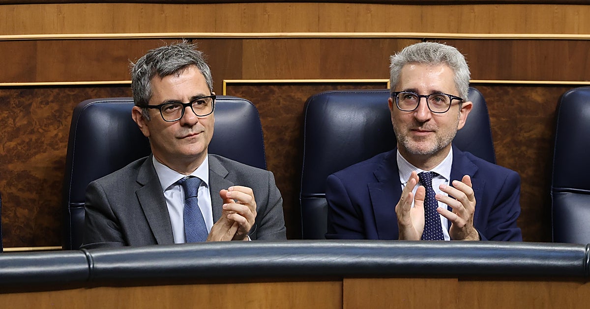 Los técnicos de Hacienda proponen prohibir los lobbies a ex políticos tras el estallido del caso Zapatero