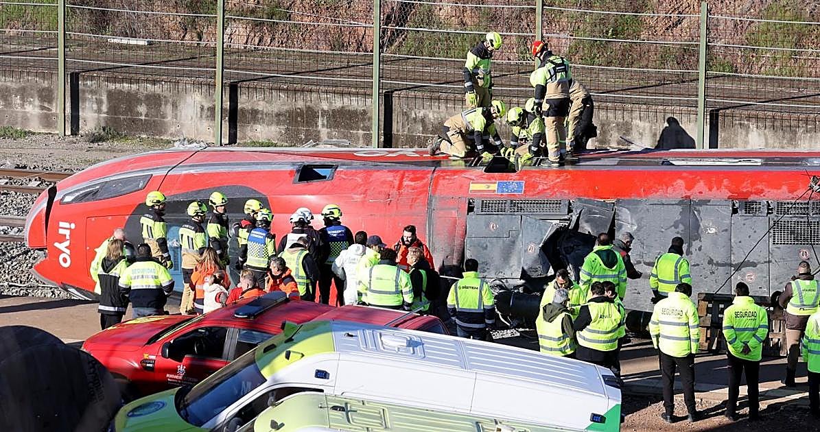 Representantes de los equipos de rescate de Adamuz encenderán el alumbrado de la Feria de Córdoba