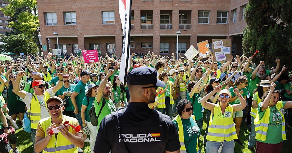 Manifestación hoy en Valencia por la huelga de profesores: horario, recorrido y cortes de tráfico
