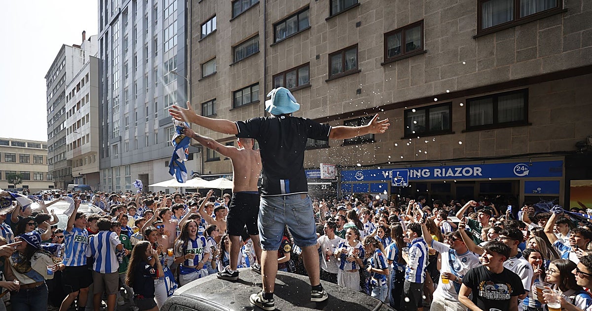 La euforia inunda La Coruña con el ascenso del Dépor a Primera