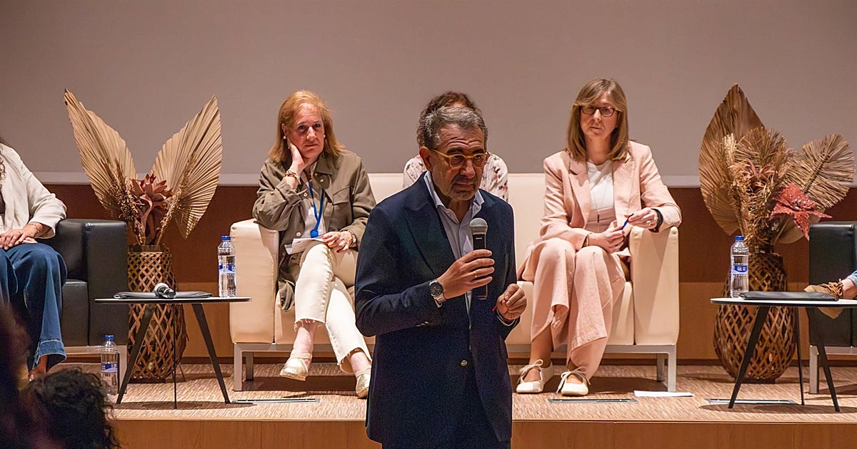 Toledo acoge un encuentro entre sanitarios y jóvenes para hablar sobre las ETS o los problemas de sueño