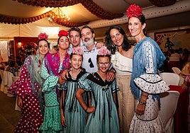 En imágenes, el distendido ambiente en las casetas el domingo de Feria en Córdoba (II)
