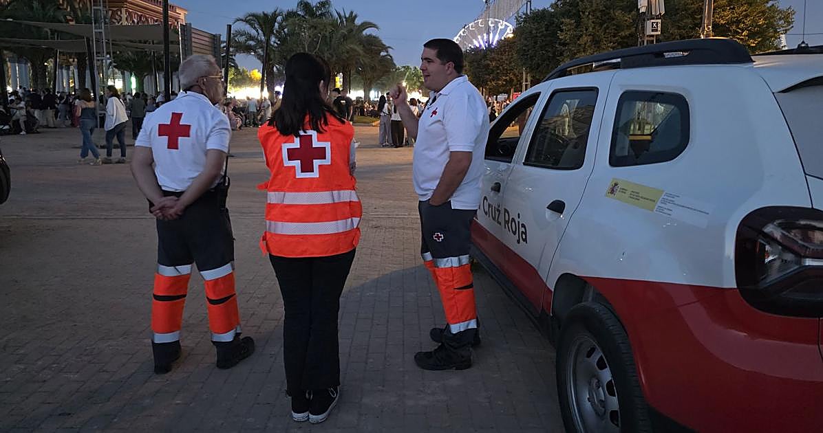Cruz Roja activa el protocolo ante varios posibles casos de sumisión química y una agresión sexual durante la Feria de Córdoba