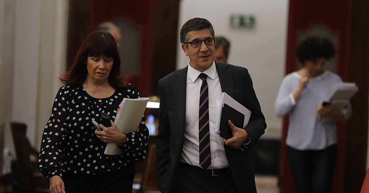 Patxi López defiende a Zapatero y pide «pruebas» y garantizar la presunción de inocencia