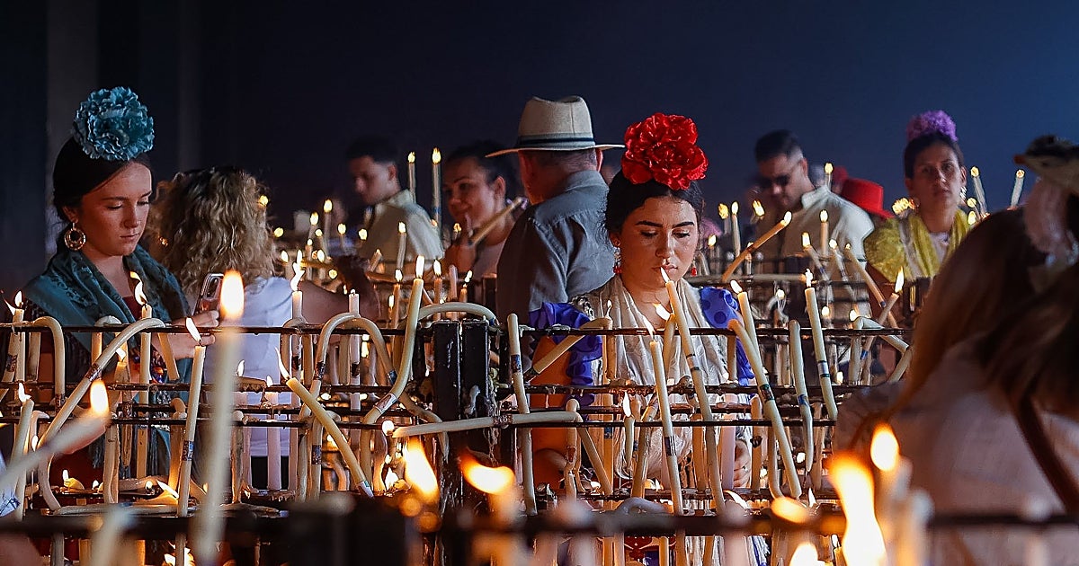 Los romeros se aferran a las vísperas de la procesión de la Virgen del Rocío