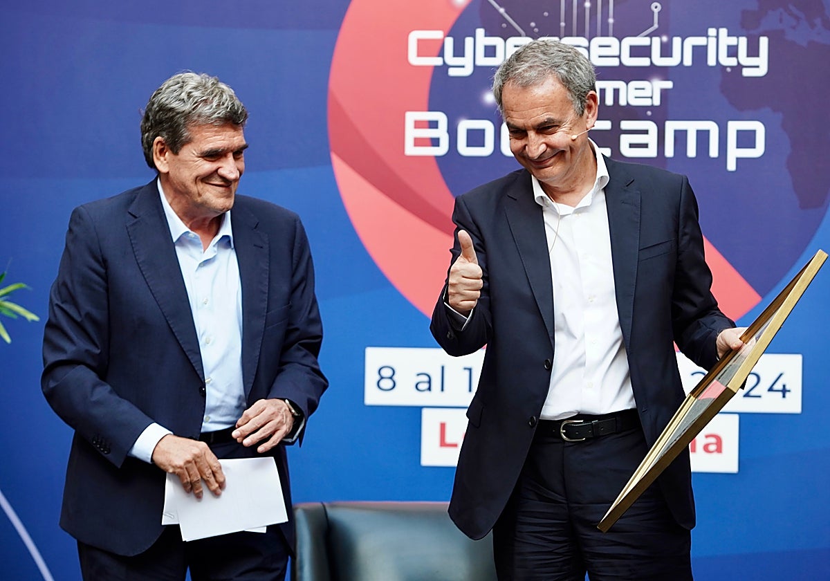 José Luis Escrivá y José Luis Rodríguez Zapatero en 2024.
