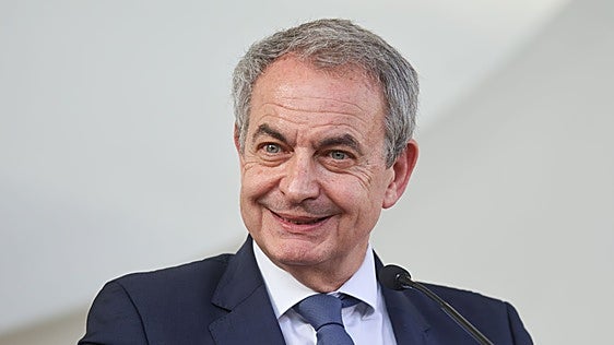 Uno de los investigados de Plus Ultra envió una caja de vino a la casa de Zapatero, desde donde daba las instrucciones más «sensibles»