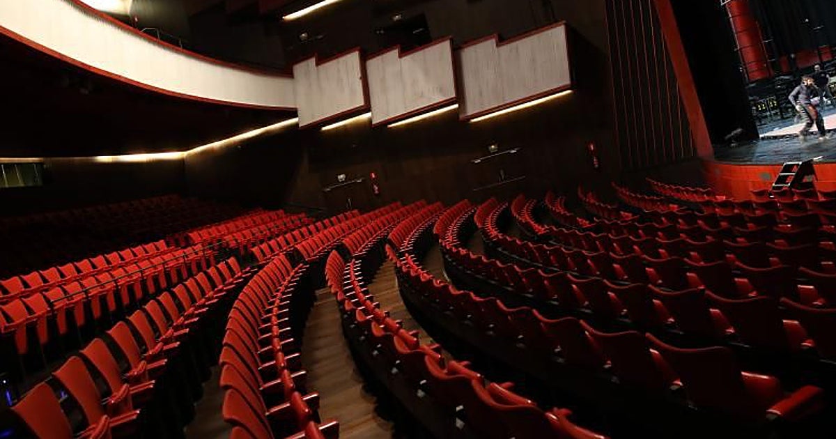 Una regidora salva la vida a un espectador en plena obra en los Teatros del Canal
