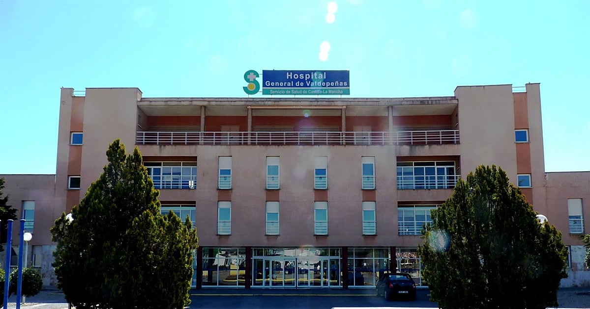Una fallecida y dos heridos tras una salida de vía de un turismo en la A-4 en Viso del Marqués