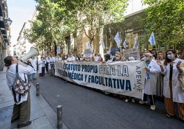 Ayuso exige el desglose de los 300.000 millones que el Gobierno asegura haber transferido a Sanidad