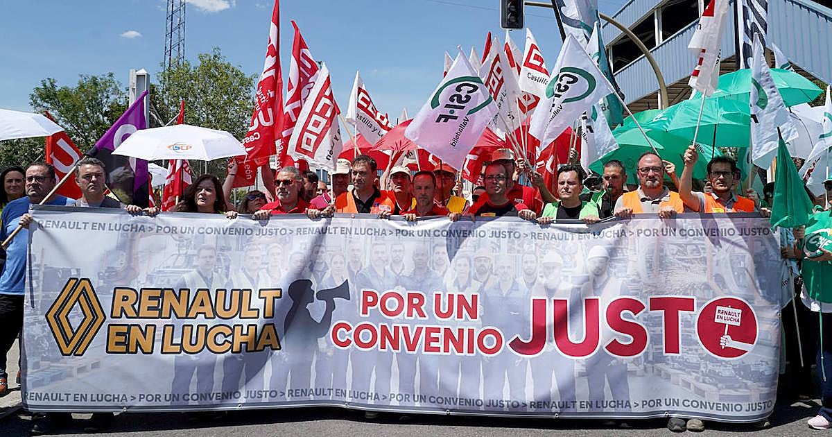 Renault acuerda un nuevo convenio colectivo con la mayoría de sindicatos