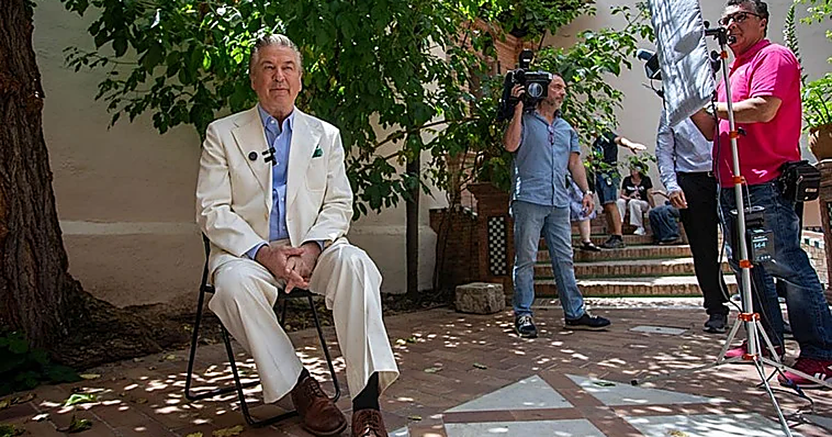Alec Baldwin se enamora de Granada durante el rodaje de El sastre del rey