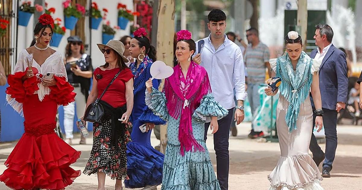 La Policía detiene a tres personas e interviene en seis peleas en la Feria de Córdoba este lunes