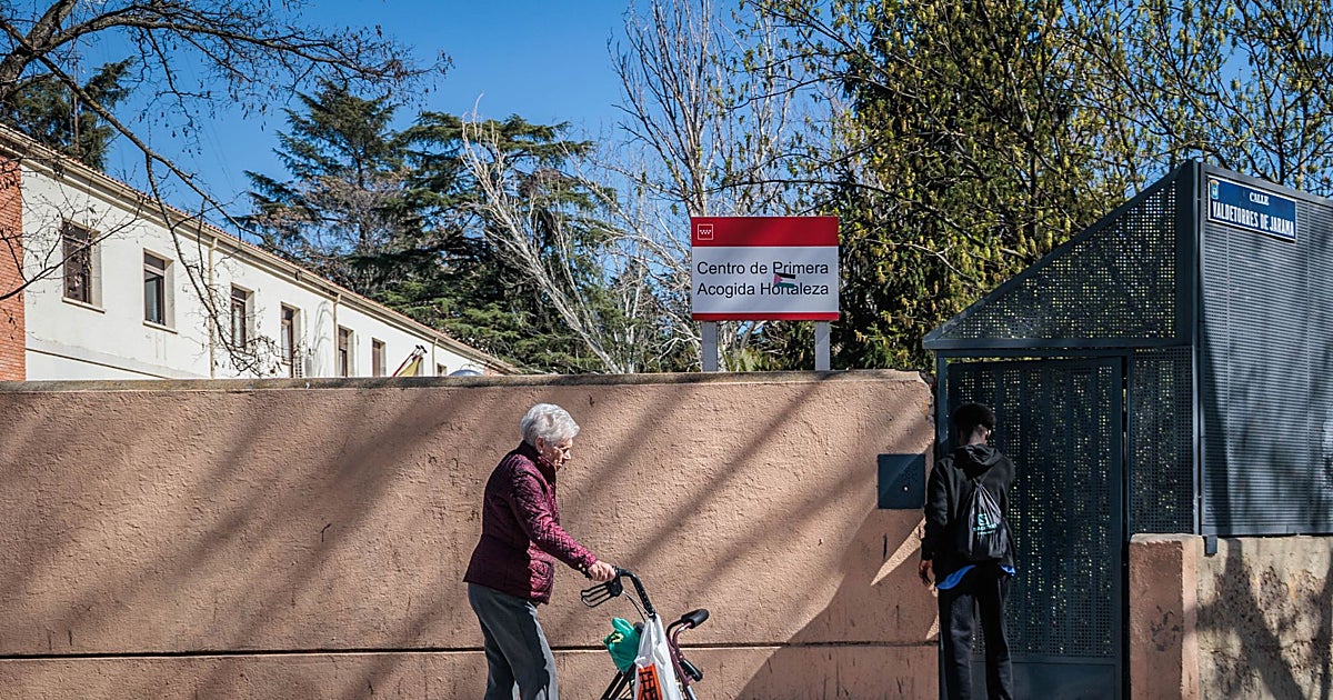 Ayuso reclama al Gobierno el retorno inmediato de 110 menas