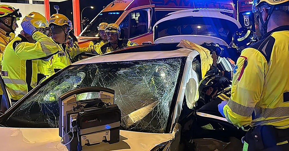 Las mafias de las carreras ilegales de coches trafican con pistolas táser y las lideran atracadores