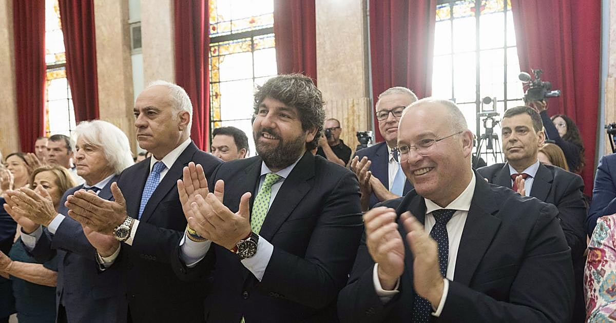 López Miras anuncia hoy una remodelación del Gobierno regional de Murcia