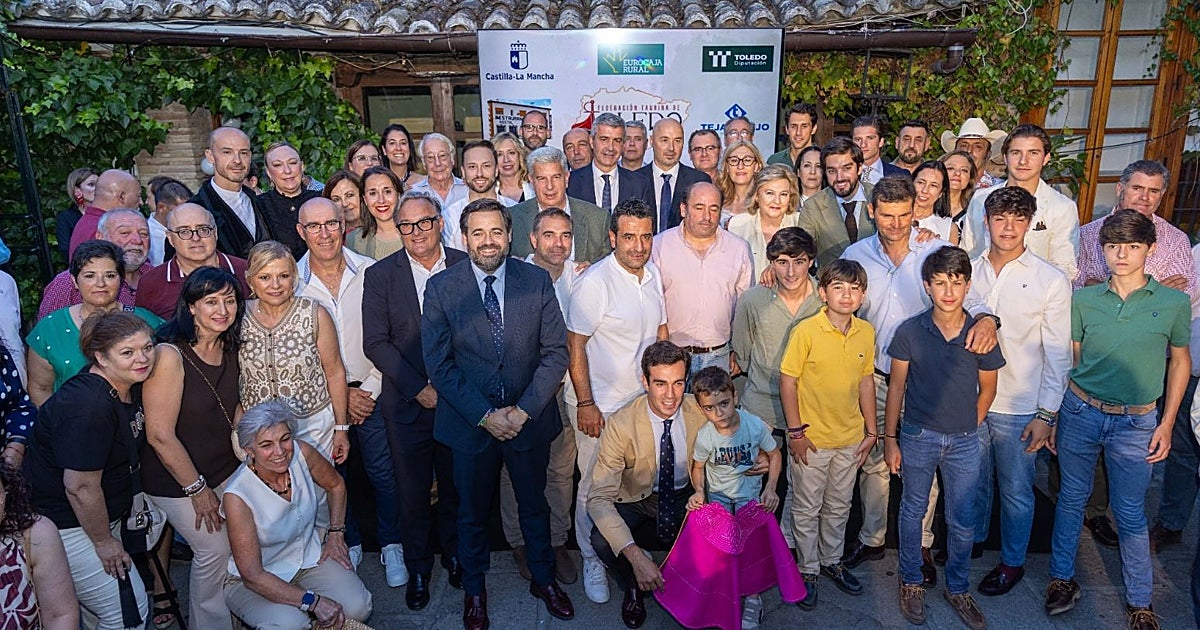 Tomás Rufo lidera la puesta de largo de la Federación Taurina de la provincia de Toledo