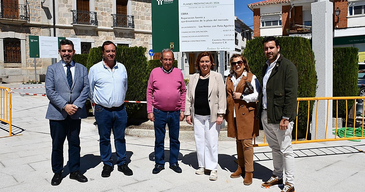 Cedillo comprueba en Ventas con Peña Aguilera la transformación de la Plaza del Mercado y otras mejoras