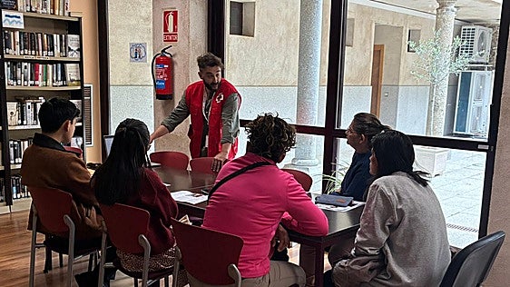 El plazo para solicitar los papeles llega a su ecuador en Castilla y León «de forma más normalizada»