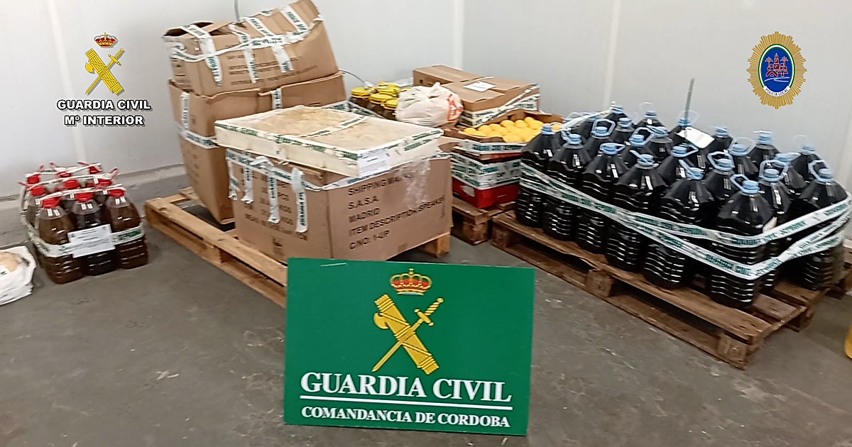 La Guardia Civil interviene 300 kilos de comida y 279 litros de bebida y aceite en la Feria de Córdoba