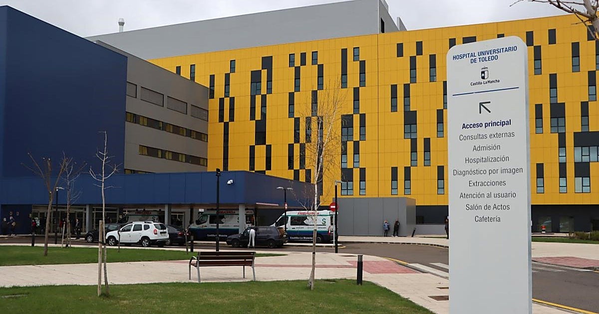 Herido un trabajador de 24 años tras caer desde un tejado en el barrio del Polígono de Toledo
