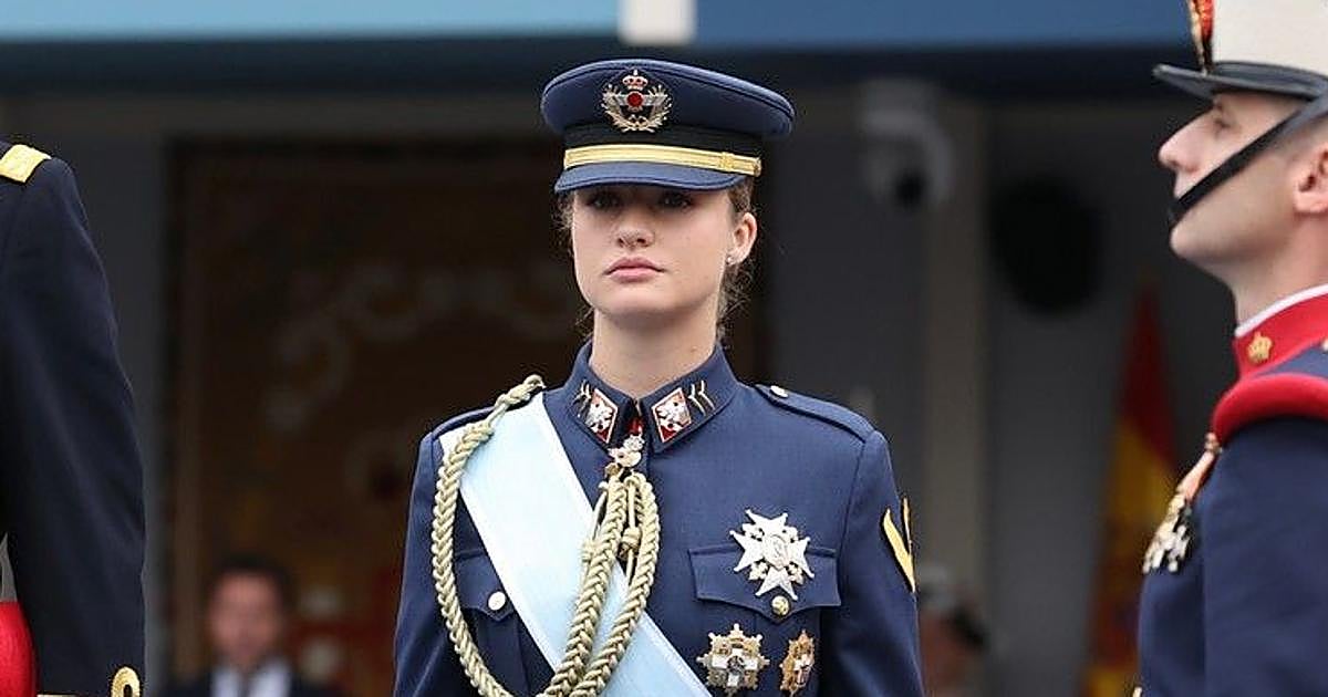 Día de las Fuerzas Armadas, en directo: desfile aéreo y terrestre en Vigo y última hora del acto presidido por el rey Felipe VI, la reina Letizia y la princesa Leonor hoy