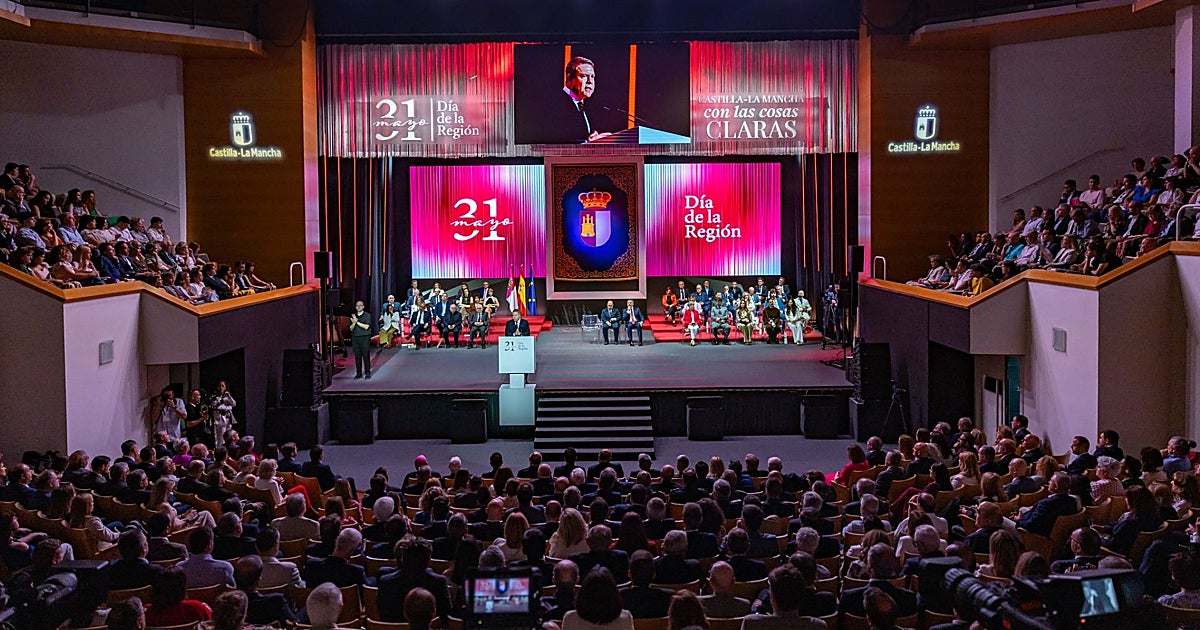 UGT y CCOO valoran la contribución de García-Page al progreso de la región