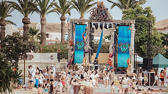 El Undersea Festival vuelve a Terra Mítica con catorce horas de música, ocho escenarios y una piscina gigante en Benidorm