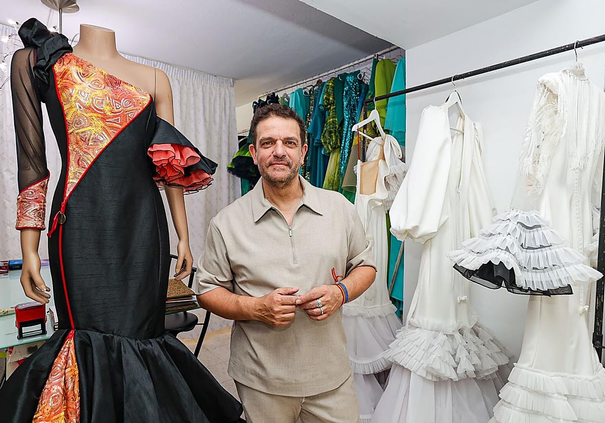 Francisco Tamaral : «El mayor error al vestir de flamenca es disfrazarse»