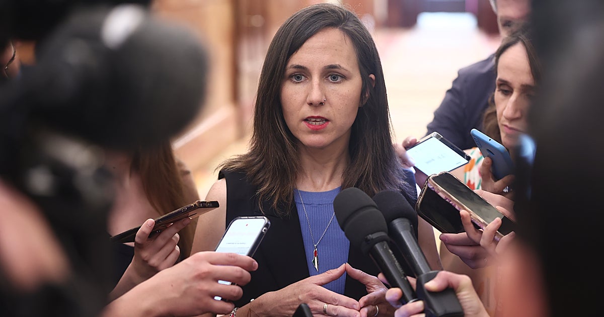 Belarra tira del 15-M y recupera el discurso del primer Podemos para rentabilizar la indignación