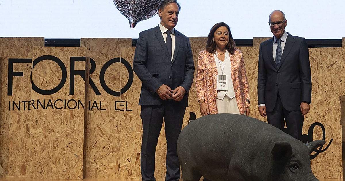 Los chefs Dani Carnero, Hideki Matsuisha y David López Carreño abren el V Foro del Ibérico, «una joya que no necesita artificios»