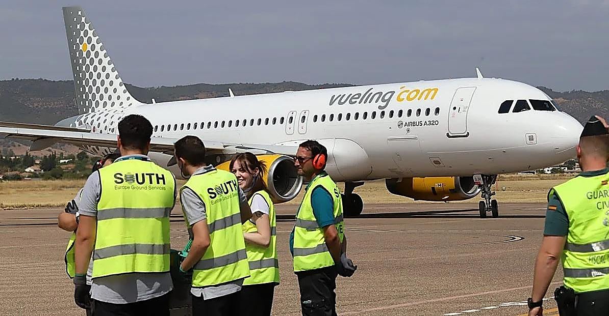 Vueling lanza vuelos por 24 euros entre Córdoba y esta impresionante ciudad con kilómetros de playa