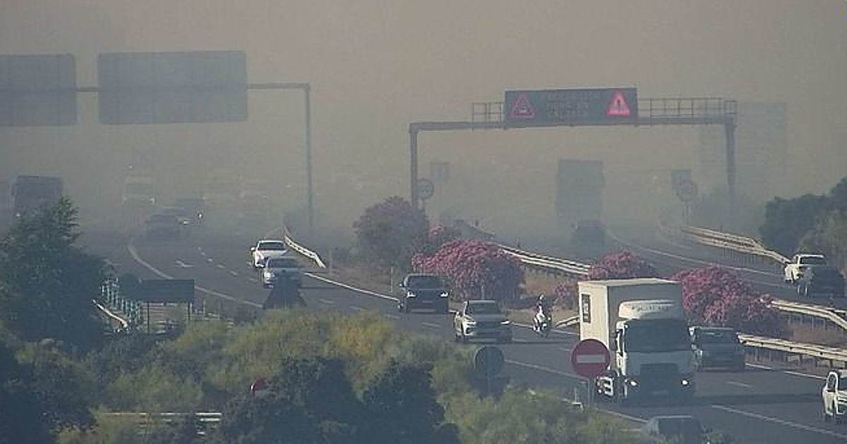 Desplegados 40 efectivos de la UME para combatir el incendio en el campo de maniobras de Toledo