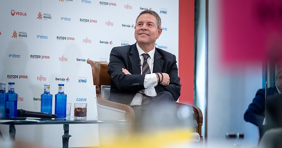 Page mantiene la incógnita sobre si será candidato: «Mis hijos se imaginan una Castilla-La Mancha sin mí»