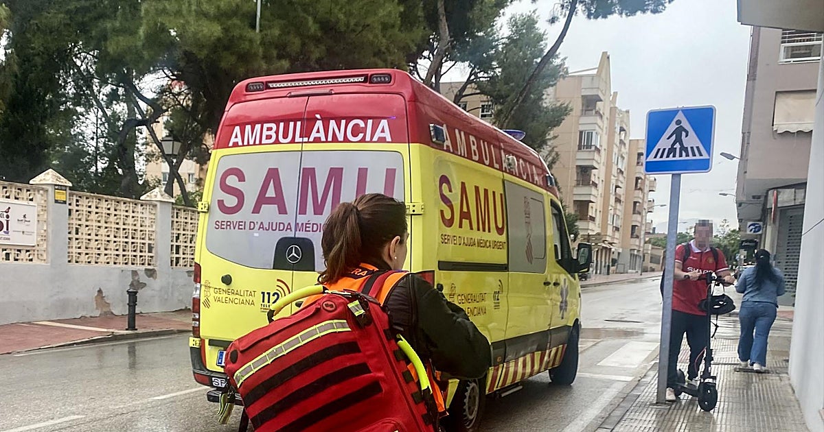 Una mujer muere y otra es hospitalizada tras una colisión entre dos coches en Alcoy