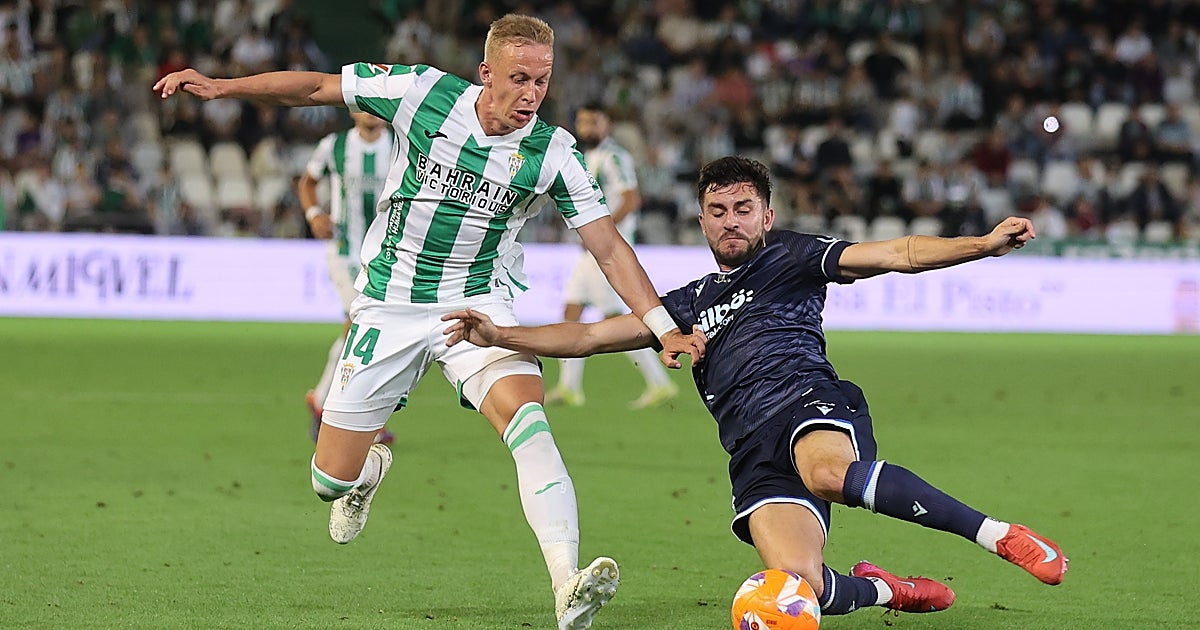 El Córdoba CF confirma la salida de dos jugadores más: Alcedo y Obolskii terminan su contrato