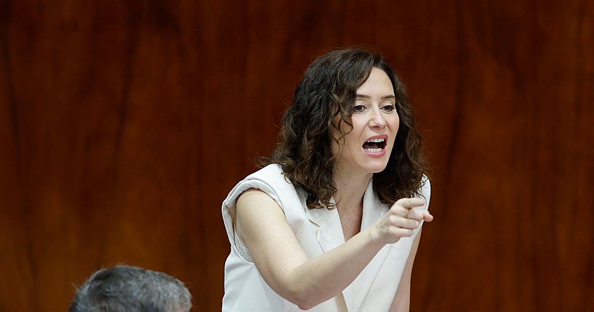 Ayuso denuncia una «corrupción de Estado» y llama a los ciudadanos a dar «un paso adelante» para «reiniciar España»