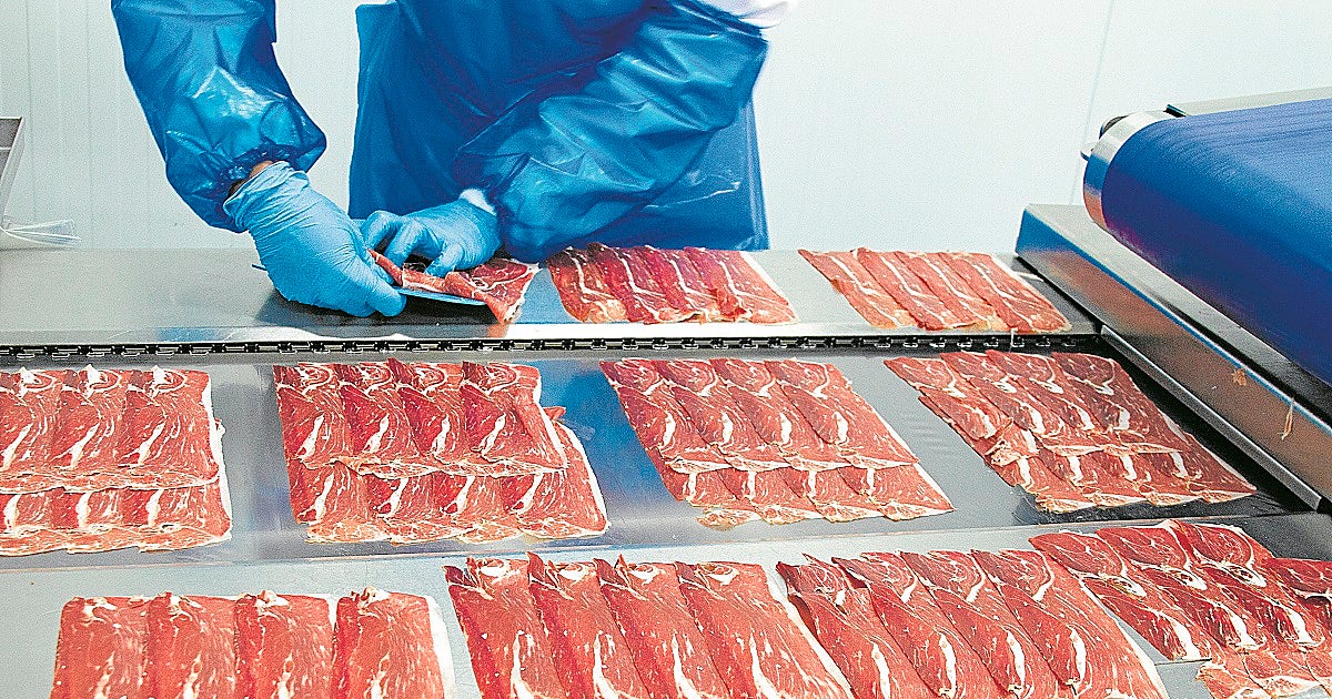 De un Panda cargado de cuchillos a lonchear jamón para 16 mi