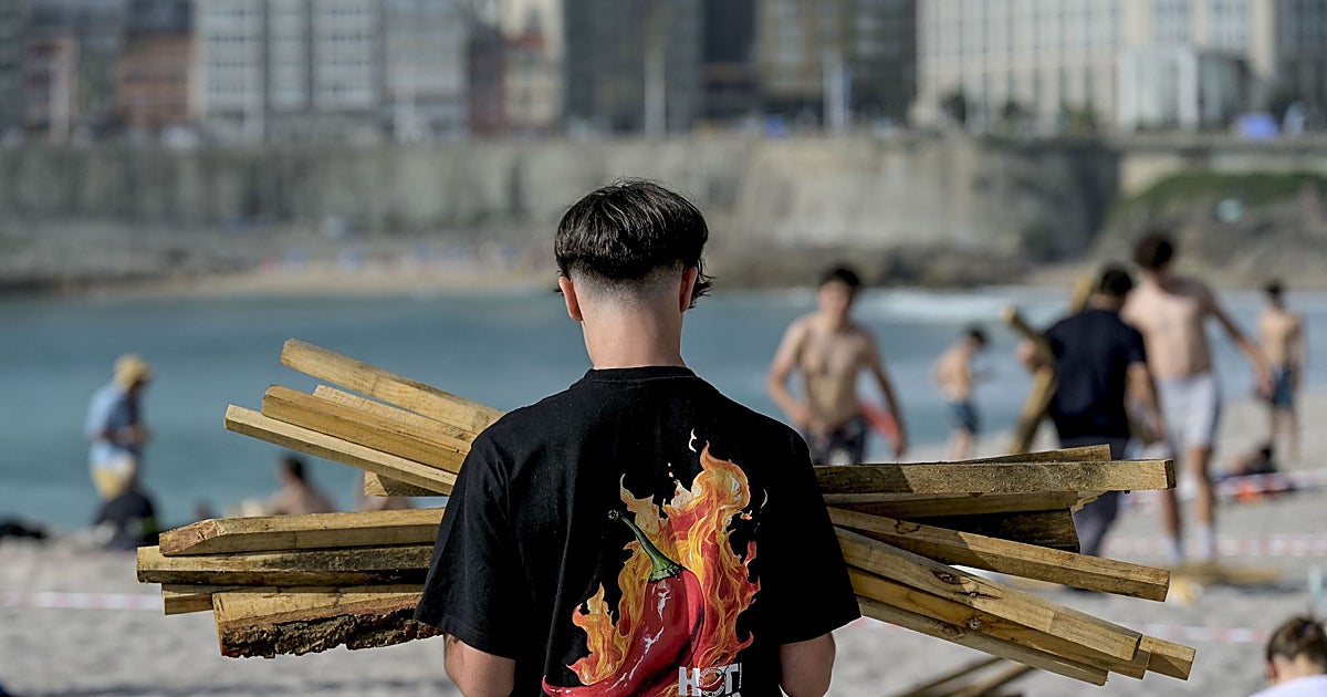 La Coruña celebrará su San Juan más ecológico: quien alquile parcelas en la playa deberá limpiarlas