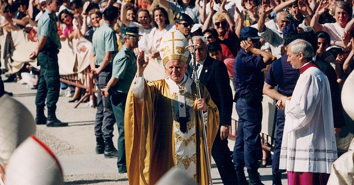 La esperanza iba dentro del papamóvil