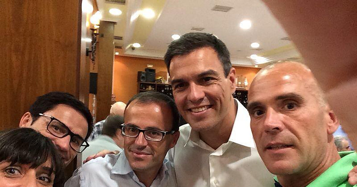 Las fotos con su «amigo» Sánchez que dejan en evidencia la declaración de Gallardo ante el juez