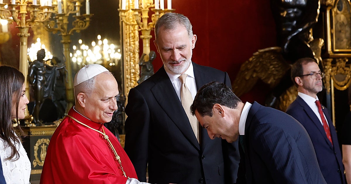 Juanma Moreno espera poder invitar al Papa León XIV a visitar Andalucía:  «Tenemos un fervor popular que es único»