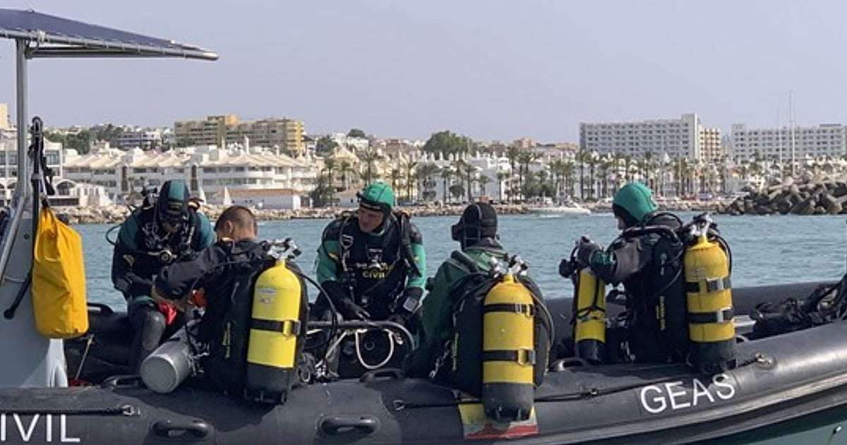 Hallan muerto al menor desaparecido el jueves en una playa d