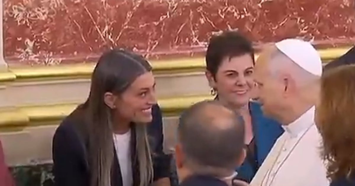 Nogueras hace independentismo ante el Papa: «Loke Gaudí, i a